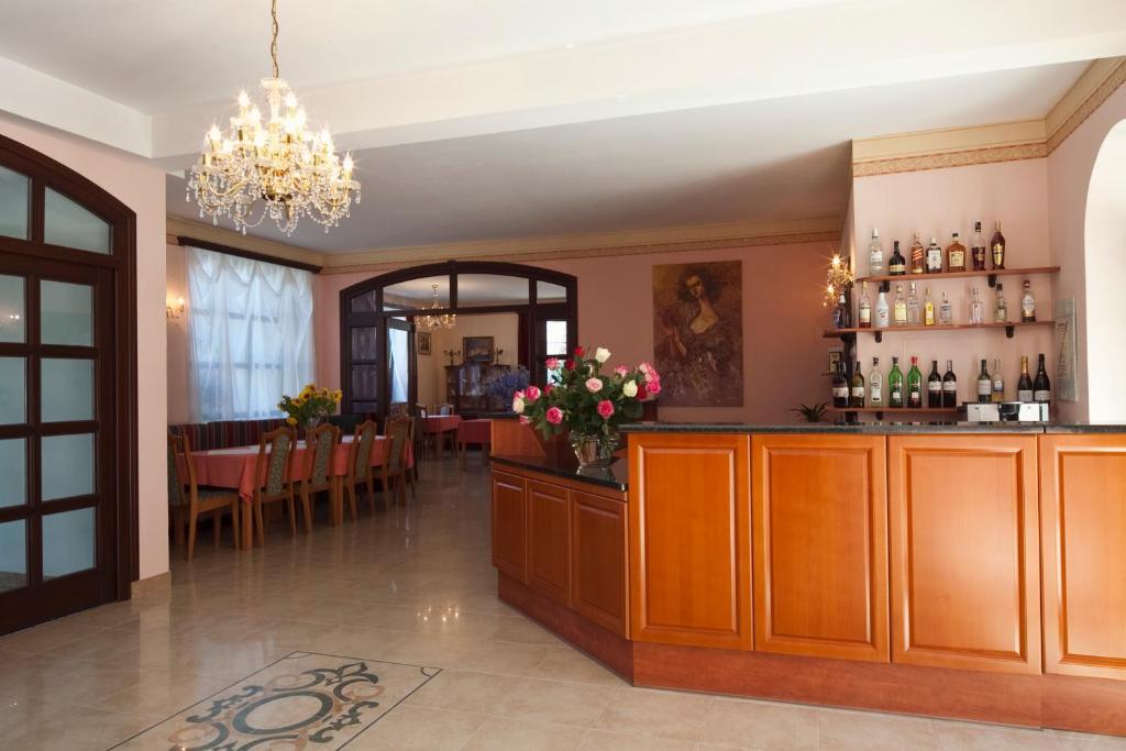 Hotel Wenus Казімеж-Дольний Екстер'єр фото